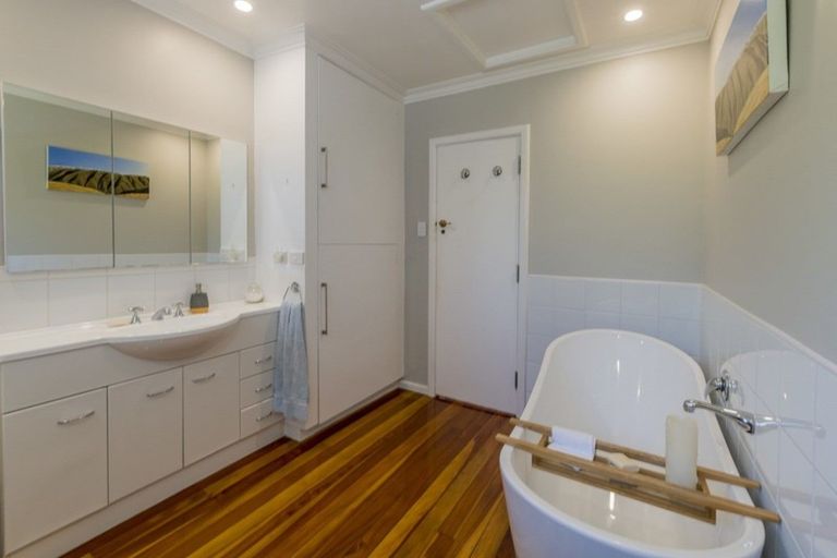 Photo of property in 2 Macarthur Street, Levin, 5510