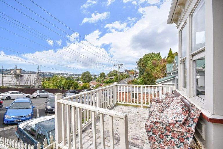 Photo of property in 120 Queen Street, North Dunedin, Dunedin, 9016