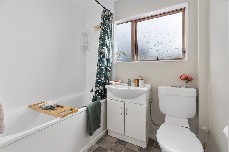 Photo of property in 3/22 Richard Street, Titahi Bay, Porirua, 5022