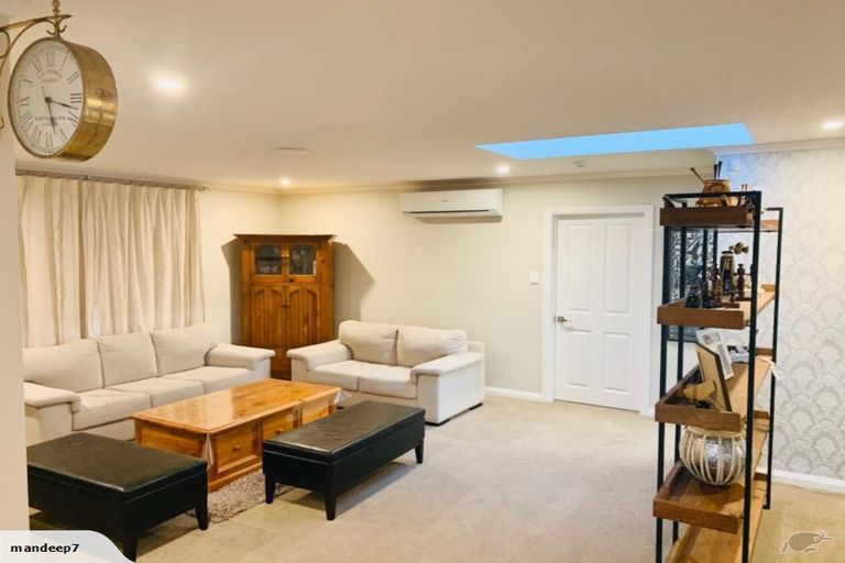 Photo of property in 98 Hoffman Court, Waikiwi, Invercargill, 9810