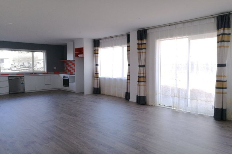 Photo of property in 111 Mountbatten Avenue, Hillcrest, Auckland, 0627