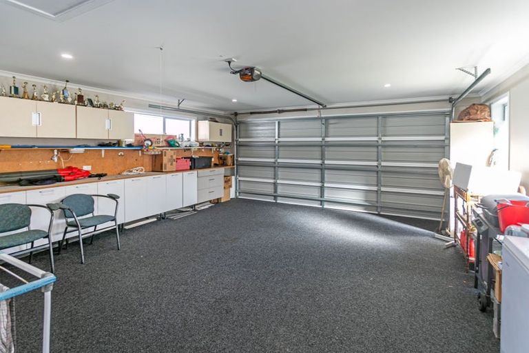 Photo of property in 80 Golden Shore Place, Coromandel, 3506