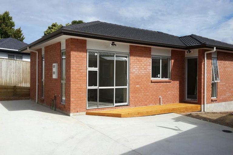 Photo of property in 8 Ervine Place, Bucklands Beach, Auckland, 2014