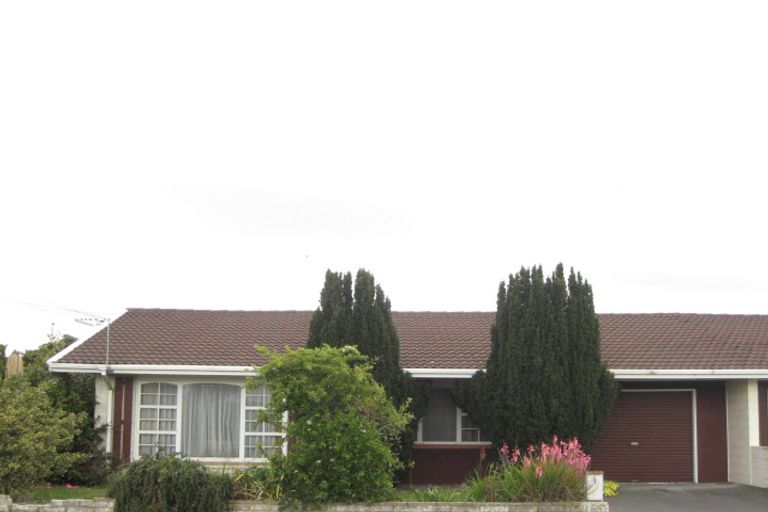 Photo of property in 1 Fatima Street, Redwood, Christchurch, 8051