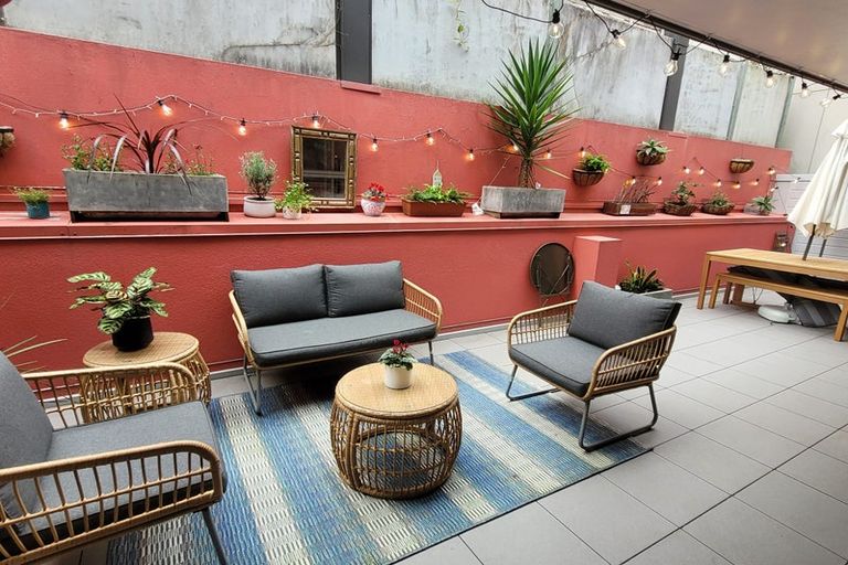 Photo of property in 1d/2 Dickens Street, Grey Lynn, Auckland, 1021