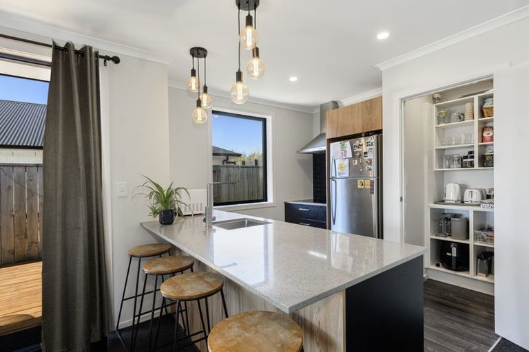 Photo of property in 132 Union Drive, Papamoa, 3118