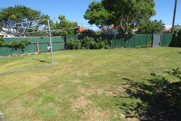 Photo of property in 5 Raleigh Street, Vogeltown, New Plymouth, 4310