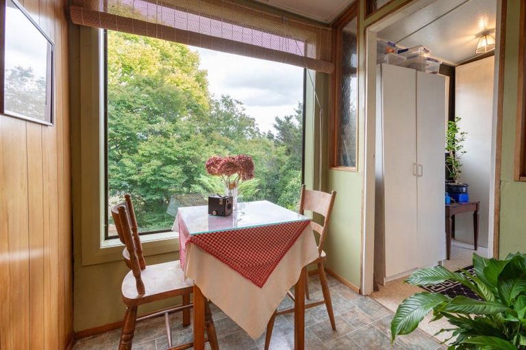 Photo of property in 16 Hunter Street, Dannevirke, 4930