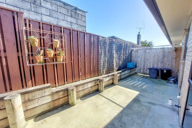 Photo of property in 2/50 Lorne Street, Melville, Hamilton, 3206