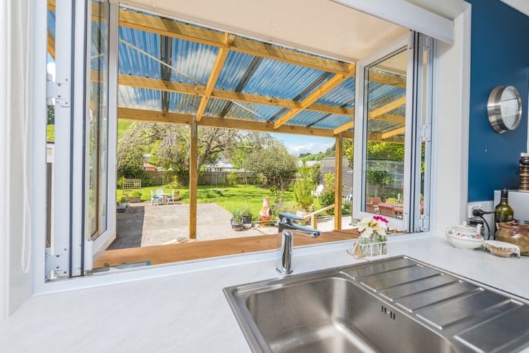 Photo of property in 18 Raine Street, Whanganui East, Whanganui, 4500