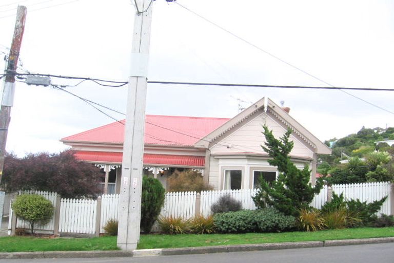 Photo of property in 21 Woodland Road, Johnsonville, Wellington, 6037