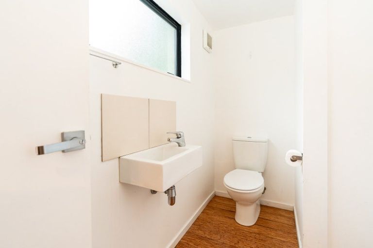 Photo of property in 55 Jackson Street, Island Bay, Wellington, 6023