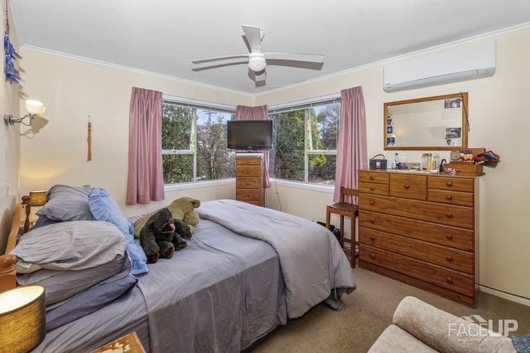 Photo of property in 30 Manuka Road, Glenfield, Auckland, 0629