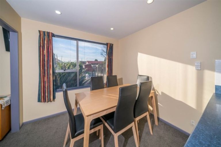 Photo of property in 58 Denise Crescent, Hornby, Christchurch, 8042