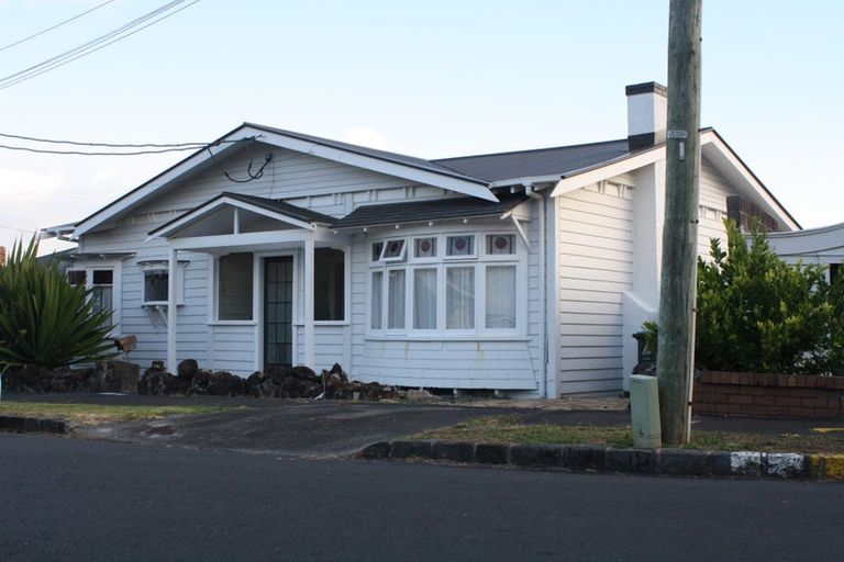 Photo of property in 5 Barrington Road, Grey Lynn, Auckland, 1021