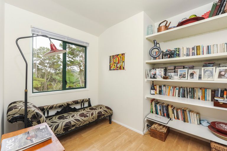 Photo of property in 53 Welsh Hills Road, Swanson, Auckland, 0614