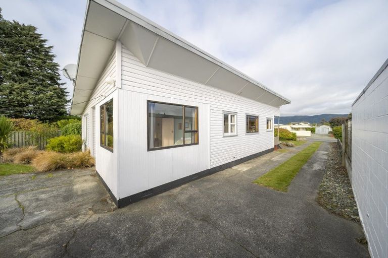 Photo of property in 16 Bligh Street, Te Anau, 9600