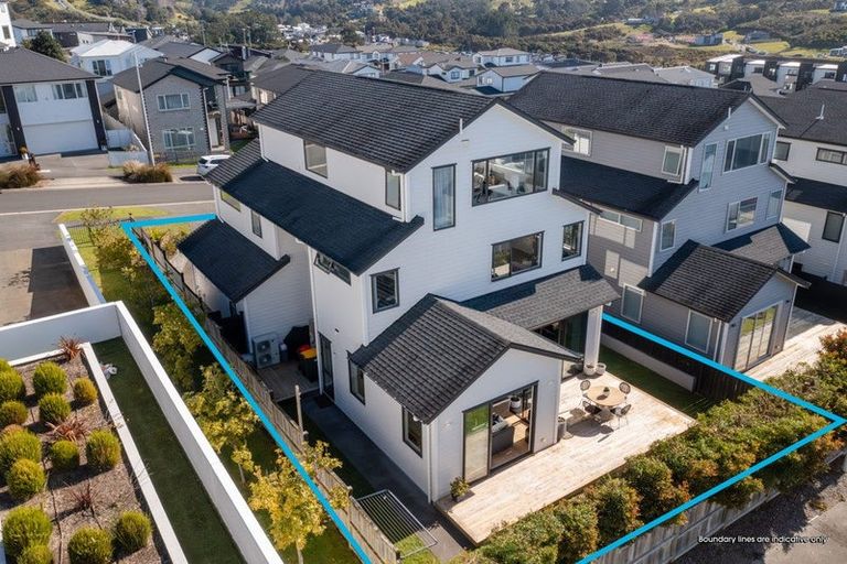 Photo of property in 5 Pennant Street, Long Bay, Auckland, 0630