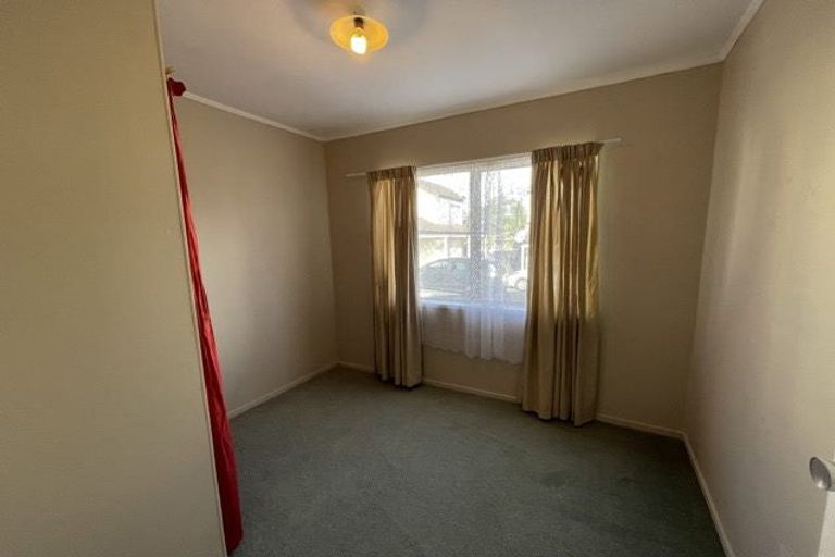Photo of property in 4 Armada Drive, Ranui, Auckland, 0612