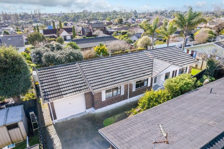 Photo of property in 14 Wilfred Street, St Andrews, Hamilton, 3200