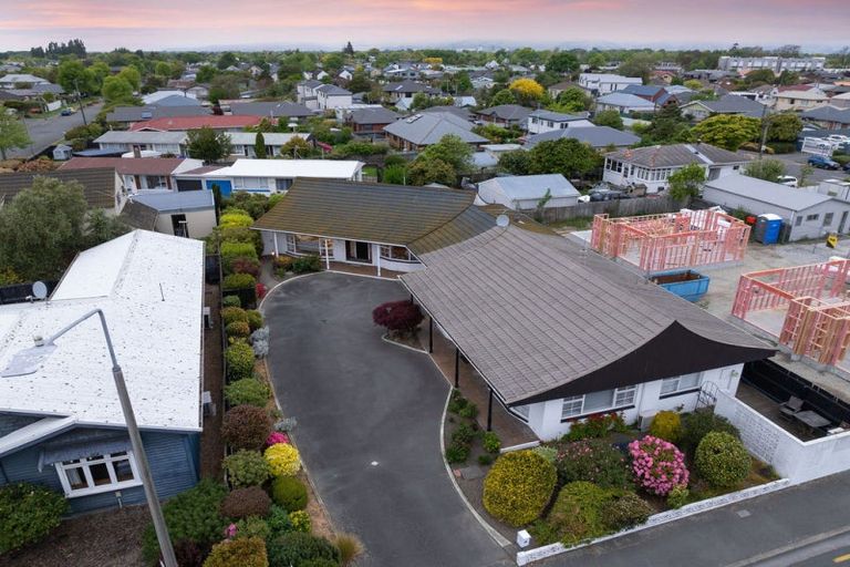 Photo of property in 2/48 Main North Road, Papanui, Christchurch, 8052