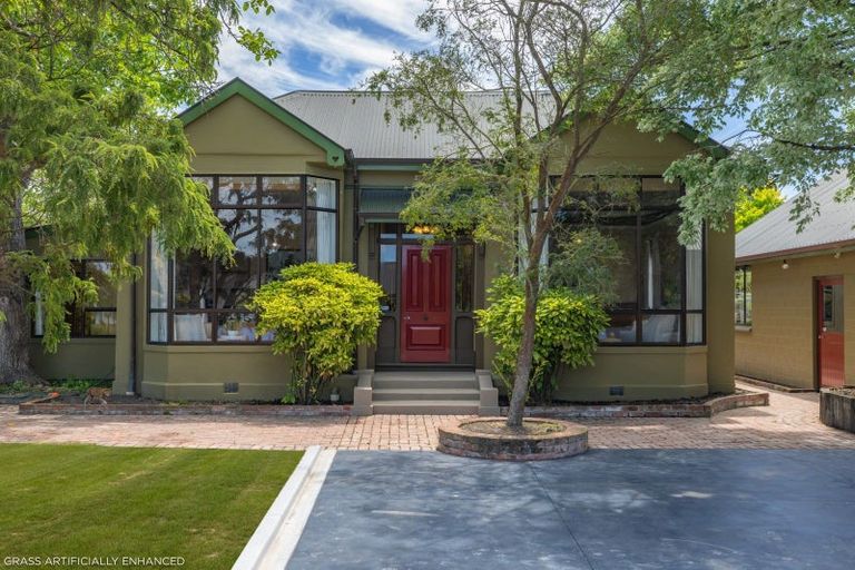 Photo of property in 111 Mays Road, St Albans, Christchurch, 8052