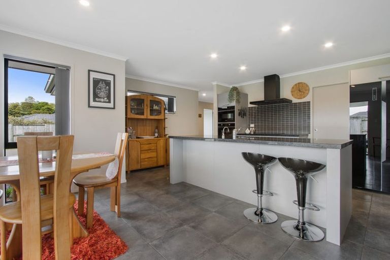 Photo of property in 11 Nolan Place, Katikati, 3129