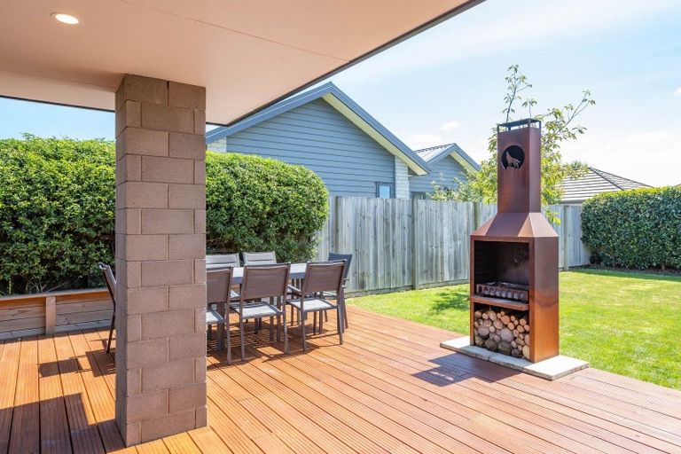 Photo of property in 21 Ruru Street, Cambridge, 3434