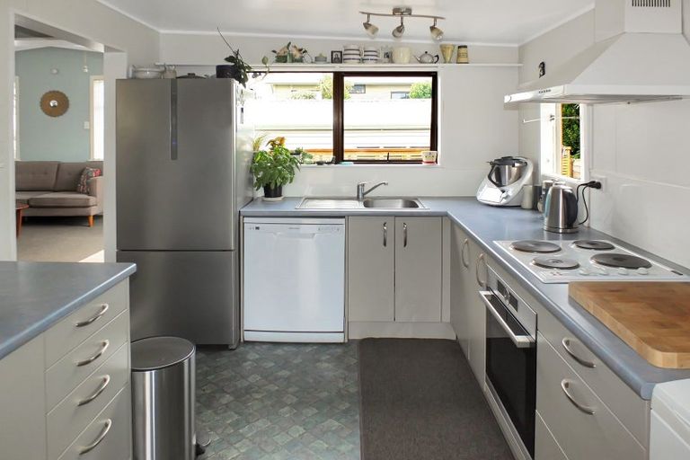 Photo of property in 39a Shortt Street, Foxton Beach, Foxton, 4815