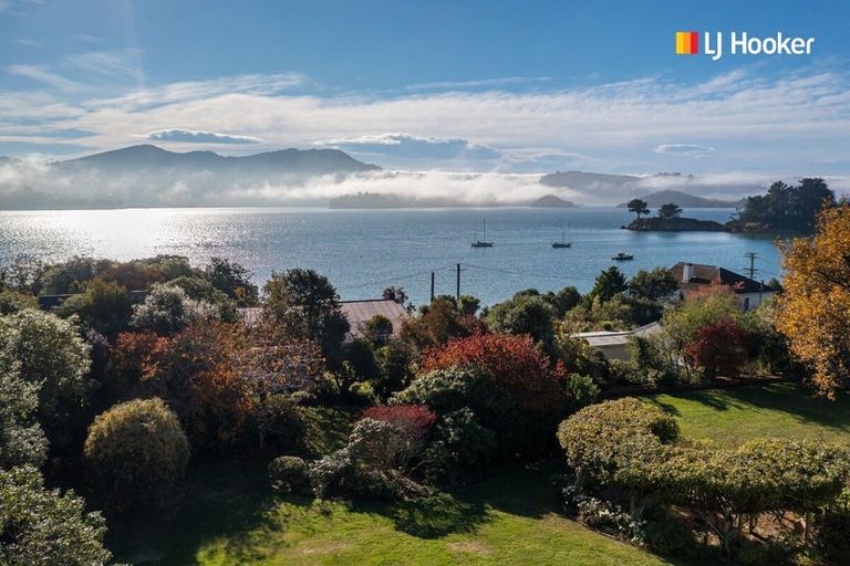 Photo of property in 13 Waikana Street, Broad Bay, Dunedin, 9014