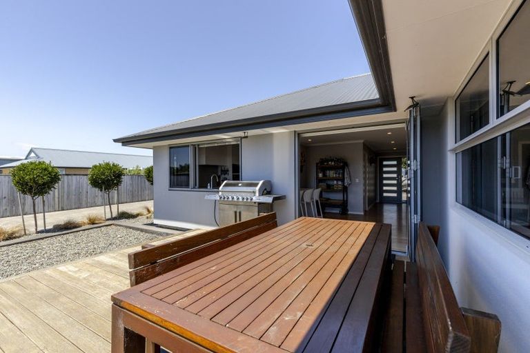 Photo of property in 22 Smith Street, Lepperton, New Plymouth, 4373