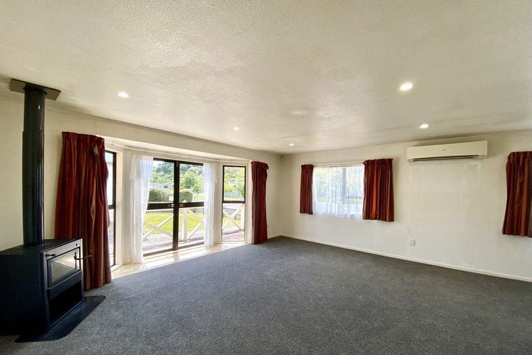 Photo of property in 20 Topaz Street, Birchville, Upper Hutt, 5018