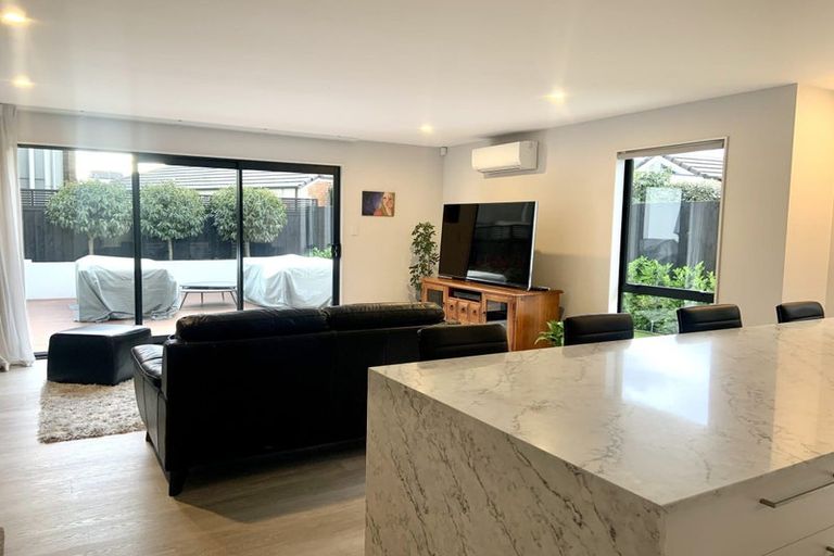 Photo of property in 4/85 Brockworth Place, Riccarton, Christchurch, 8011