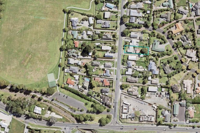 Photo of property in 17 Tapu Road, Huapai, Kumeu, 0810