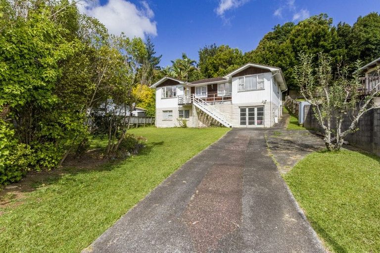 Photo of property in 26 Awaruku Road, Torbay, Auckland, 0630