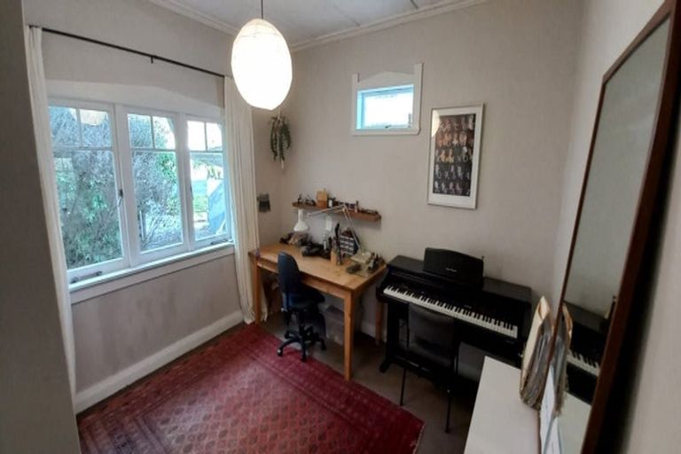 Photo of property in 53 Woodglen Road, Glen Eden, Auckland, 0602