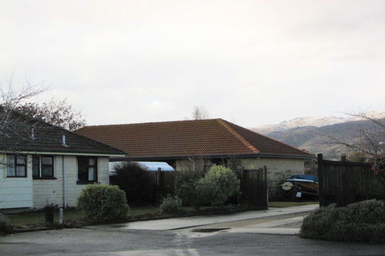 Photo of property in 10 Coach Court, Cromwell, 9310