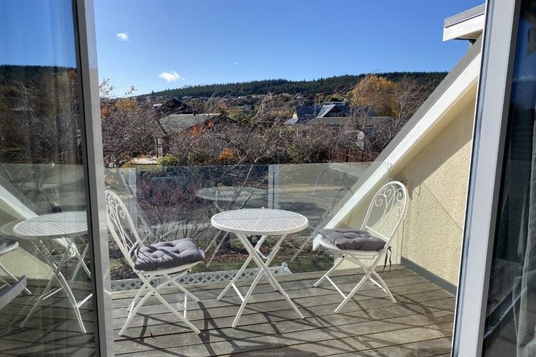 Photo of property in 6 Cherry Court, Wanaka, 9305