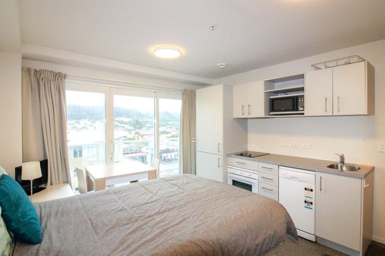 Photo of property in The Peak Apartments, 1001/170 Taranaki Street, Te Aro, Wellington, 6011