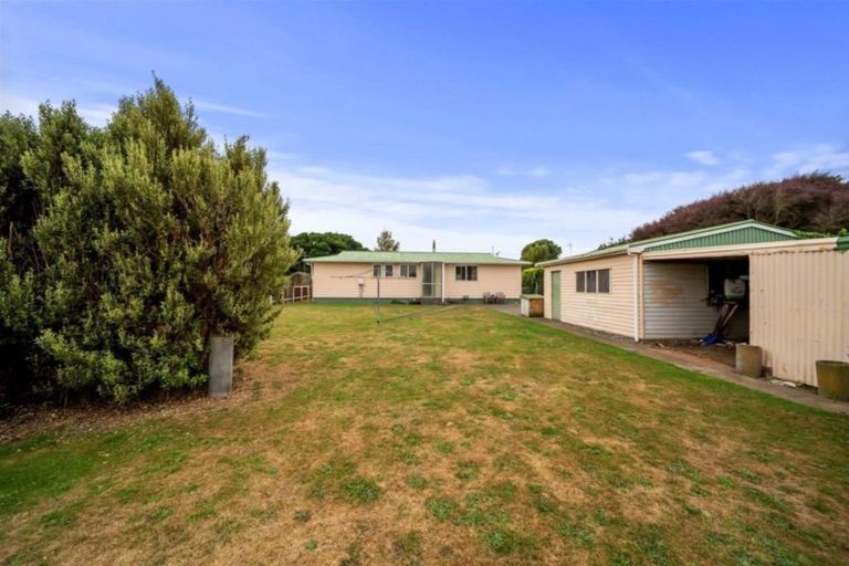 Photo of property in 26 Ngatai Street, Manaia, 4612