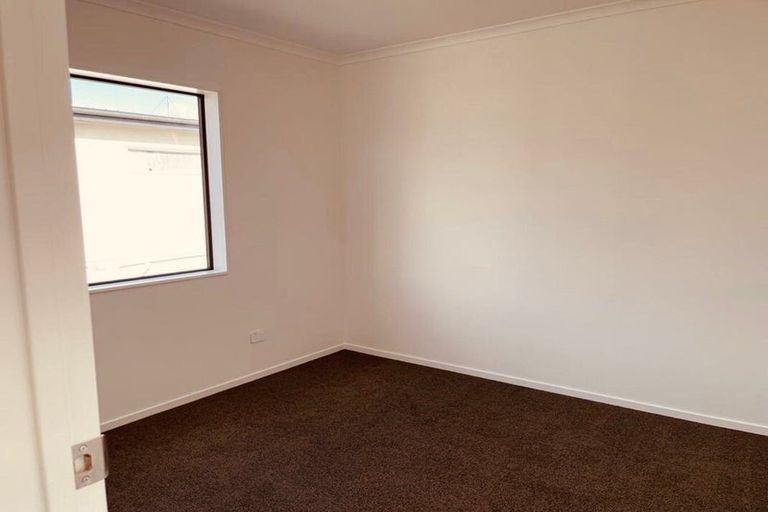 Photo of property in 29d Kenderdine Road, Papatoetoe, Auckland, 2025