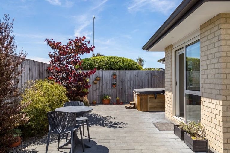 Photo of property in 29 Feist Street, Carterton, 5713