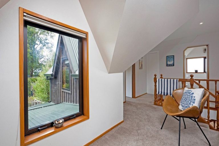 Photo of property in 136 Hunter Crescent, Wanaka, 9305