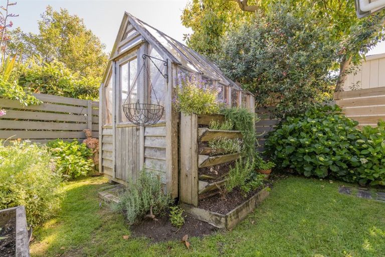 Photo of property in 65 Robinson Road, Whitianga, 3510