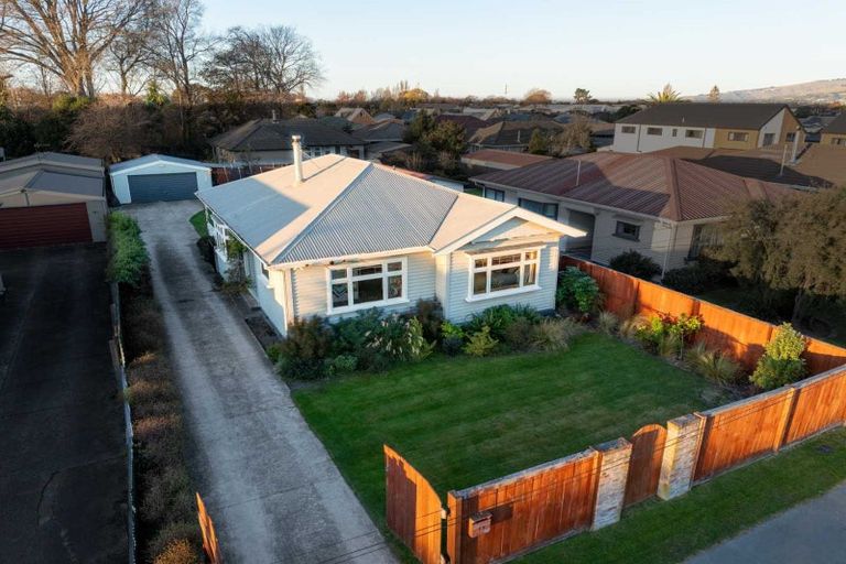 Photo of property in 14 Nairn Street, Spreydon, Christchurch, 8024