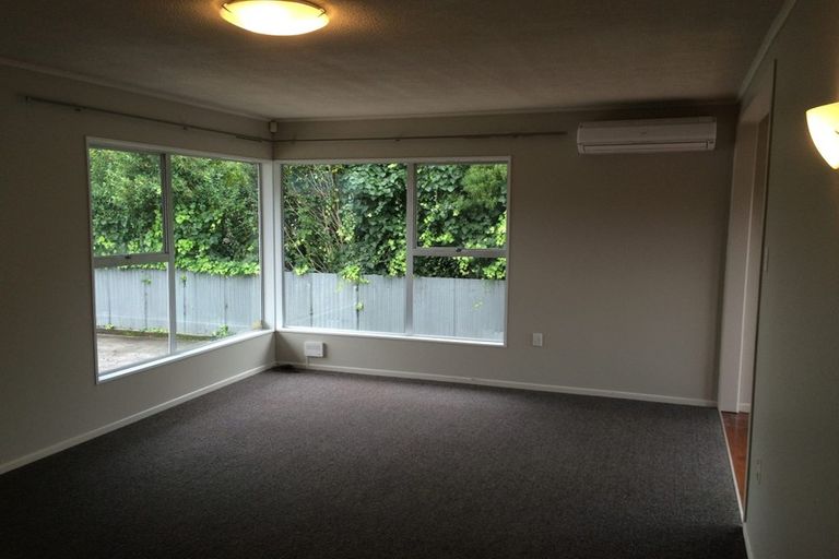 Photo of property in 15 Kiwi Avenue, Forest Lake, Hamilton, 3200