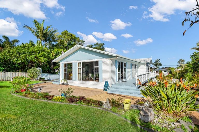 Photo of property in 21 Sorrento Street, Onerahi, Whangarei, 0110