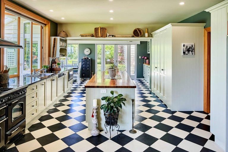 Photo of property in 8 Maungahina Road, Te Ore Ore, Masterton, 5886