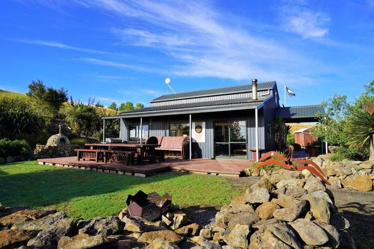 Photo of property in 747 Three Mile Bush Road, Ruatangata West, Kamo, 0185