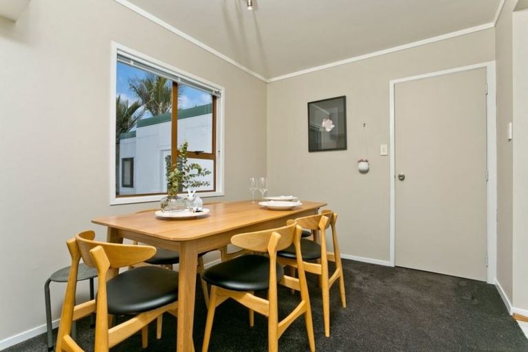Photo of property in 34a Park Road, Glenfield, Auckland, 0629